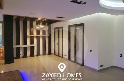 Apartment - 3 Bedrooms - 3 Bathrooms for rent in Casa - Sheikh Zayed Compounds - Sheikh Zayed City - Giza