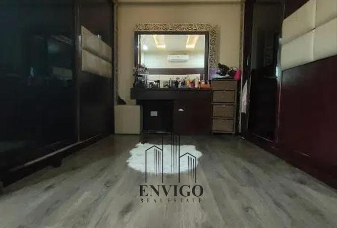 52449227 - Property Image 3