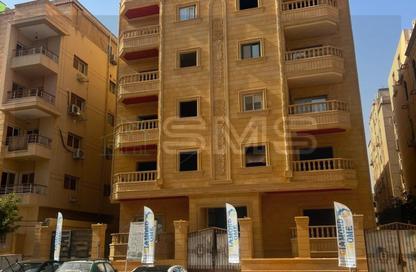 Apartment - 3 Bedrooms - 3 Bathrooms for sale in West Golf - El Katameya Compounds - El Katameya - New Cairo City - Cairo