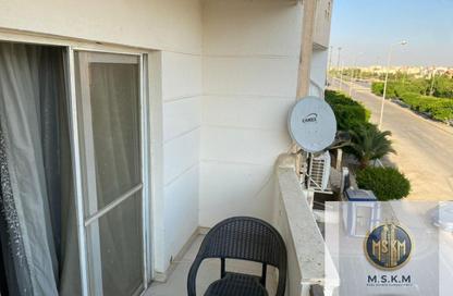 Apartment - 2 Bedrooms - 1 Bathroom for sale in Al Gezira St. - South Investors Area - New Cairo City - Cairo