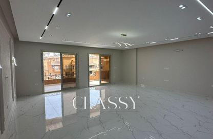 Apartment - 3 Bedrooms - 3 Bathrooms for sale in Al Khamayel city - Sheikh Zayed Compounds - Sheikh Zayed City - Giza