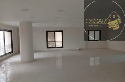 مساحات مكتبية - 3 غرف نوم - 3 حمامات للايجار في شارع مصدق - الدقي - الجيزة