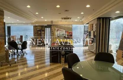 محل - استوديو - 3 حمامات للايجار في 90 افينيو - المستثمرين الجنوبية - مدينة القاهرة الجديدة - القاهرة