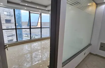 مساحات مكتبية - 3 غرف نوم - 1 حمام للايجار في ريحانة بلازا - زهراء المعادي - حي المعادي - القاهرة