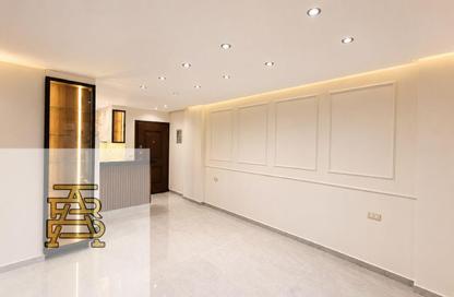 Apartment - 2 Bedrooms - 1 Bathroom for sale in B7 - Madinaty - Cairo