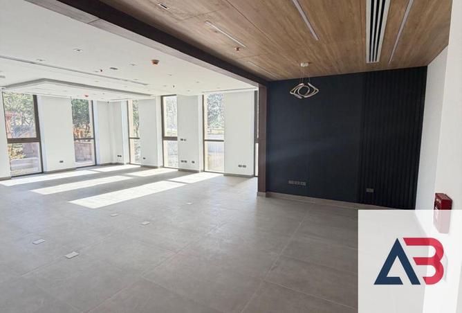 106565853 - Property Main Image