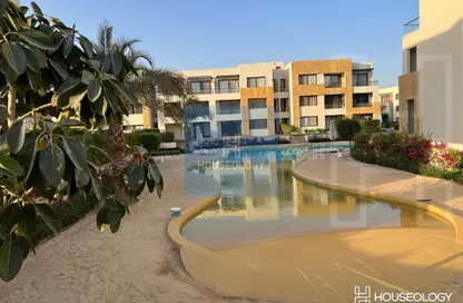 Chalet - 2 Bedrooms - 2 Bathrooms for sale in Azha - Al Ain Al Sokhna - Suez
