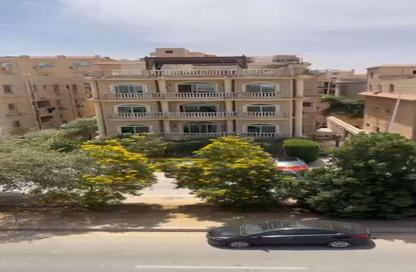 Roof - 3 Bedrooms - 3 Bathrooms for sale in El Yasmeen 3 - El Yasmeen - New Cairo City - Cairo
