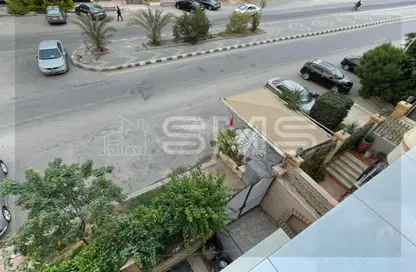 شقة - 3 غرف نوم - 2 حمامات للايجار في البنفسج 3 - البنفسج - مدينة القاهرة الجديدة - القاهرة