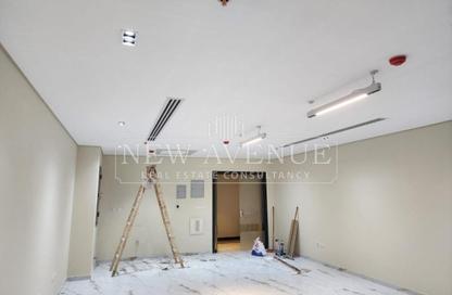 Office Space - Studio - 2 for rent in Hyde Park Business District Mall - South Teseen St. - The 5th Settlement - New Cairo City - Cairo