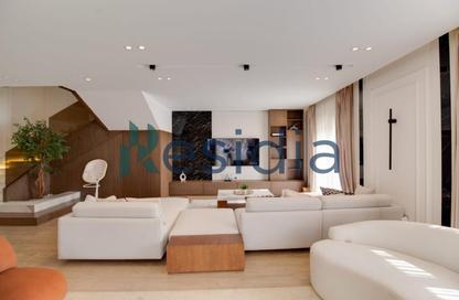 Villa - 4 - 5 for sale in Mountain View Chill Out Park - Northern Expansions - 6 October City - Giza