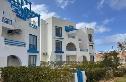 تاون هاوس - 2 غرف نوم - 2 حمامات للبيع في ماونتن فيو راس الحكمة - راس الحكمة - الساحل الشمالي