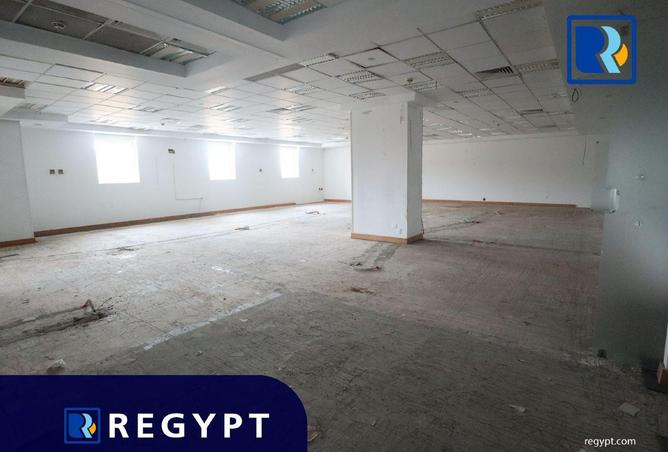 68532500 - Property Main Image