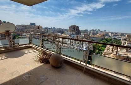Apartment - 4 Bedrooms - 3 Bathrooms for sale in Al Kamel Mohamed St. - Zamalek - Cairo