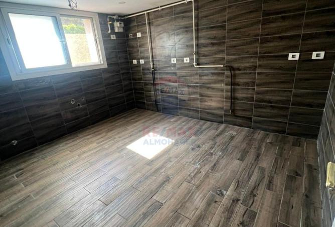 8646440 - Property Image 3