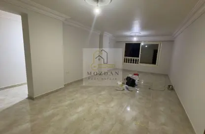 شقة - 3 غرف نوم - 2 حمامات للايجار في الشطر الثامن - زهراء المعادي - حي المعادي - القاهرة