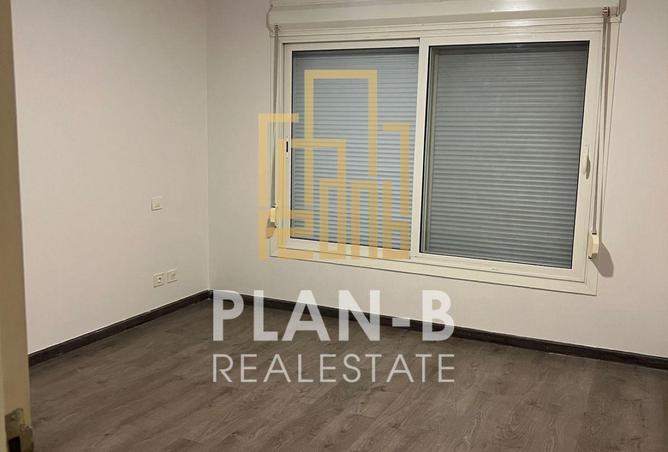 82861358 - Property Image 3
