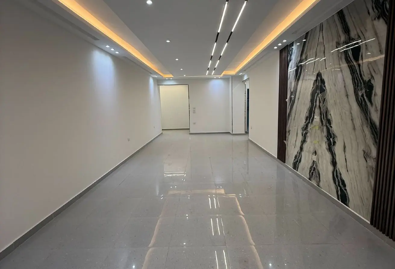 110745423 - Property Main Image
