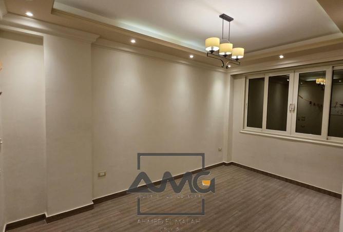 70364249 - صورة العقار 3