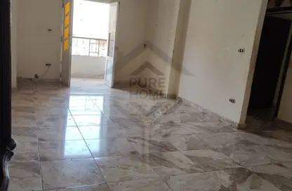 شقة - 3 غرف نوم - 1 حمام للبيع في شارع محرم بك - محرم بك - حي وسط - الاسكندرية