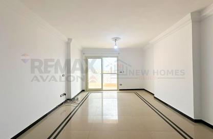 Apartment - 3 Bedrooms - 2 Bathrooms for rent in Albert Al Awal St. - Smouha - Hay Sharq - Alexandria Apartment - 3 Bedrooms - 2 Bathrooms for rent in Albert Al Awal St. - Smouha - Hay Sharq - Alexandria