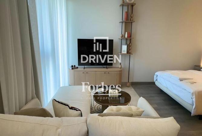 2OxM9Dv6h1M - Property Main Image