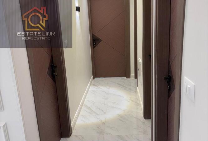 8681881 - Property Image 2