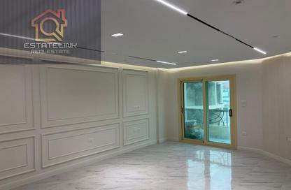Apartment - 3 Bedrooms - 2 Bathrooms for rent in One Ninety Mall - South Teseen St. - The 5th Settlement - New Cairo City - Cairo