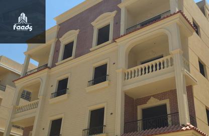Apartment - 3 Bedrooms - 3 Bathrooms for sale in New Narges - New Cairo City - Cairo