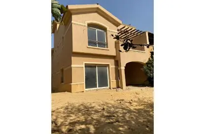 Townhouse - 3 Bedrooms - 4 Bathrooms for sale in Dyar Park - Ext North Inves Area - New Cairo City - Cairo