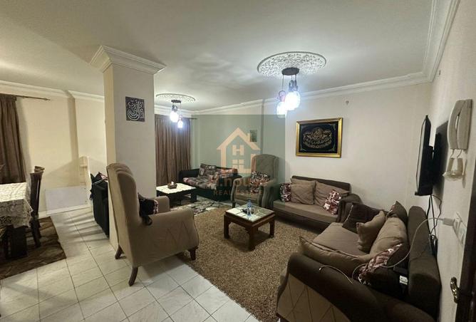 74049215 - Property Image 2