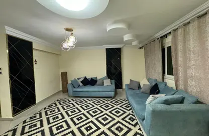 Apartment - 3 Bedrooms - 1 Bathroom for rent in 50th Street - Zahraa El Maadi - Hay El Maadi - Cairo