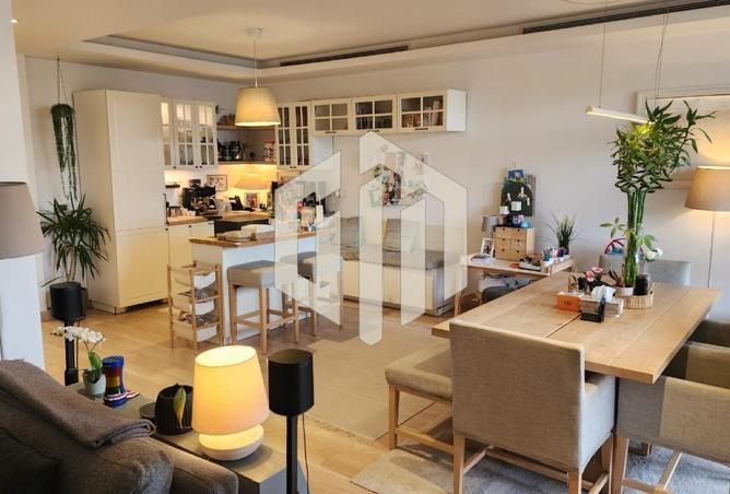 74595215 - Property Image 2