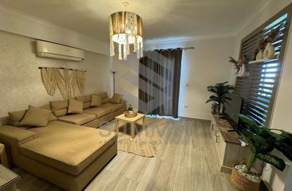 Apartment - 3 Bedrooms - 2 Bathrooms for sale in Westown - Sheikh Zayed Compounds - Sheikh Zayed City - Giza