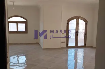 شقة - 3 غرف نوم - 2 حمامات للايجار في محور العروبة - المنطقة أ - حى جنوب الاكايمية - مدينة القاهرة الجديدة - القاهرة