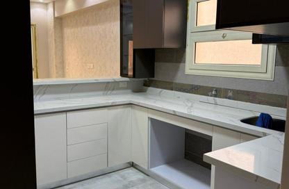 Apartment - 3 Bedrooms - 3 Bathrooms for rent in North Lotus - El Lotus - New Cairo City - Cairo