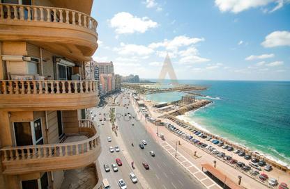 شقة - 4 غرف نوم - 3 حمامات للبيع في طريق الجيش - لوران - حي شرق - الاسكندرية