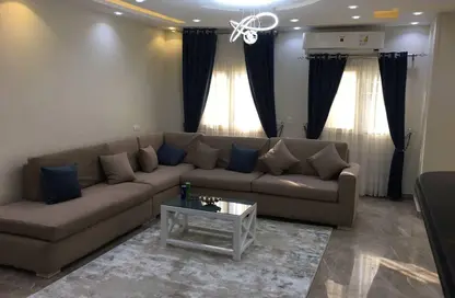 Apartment - 3 Bedrooms - 2 Bathrooms for rent in Al Bostan St. - 9th District - Sheikh Zayed City - Giza
