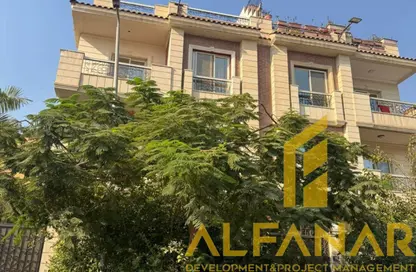 سطح - 2 غرف نوم - 3 حمامات للبيع في الحي الثالث - التجمع الخامس - مدينة القاهرة الجديدة - القاهرة