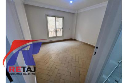 Apartment - 3 Bedrooms - 3 Bathrooms for rent in Saeed Zakaria St. - Al Sefarat District - Nasr City - Cairo Apartment - 3 Bedrooms - 3 Bathrooms for rent in Saeed Zakaria St. - Al Sefarat District - Nasr City - Cairo