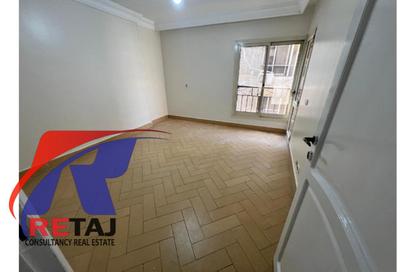 Apartment - 3 Bedrooms - 3 Bathrooms for rent in Saeed Zakaria St. - Al Sefarat District - Nasr City - Cairo