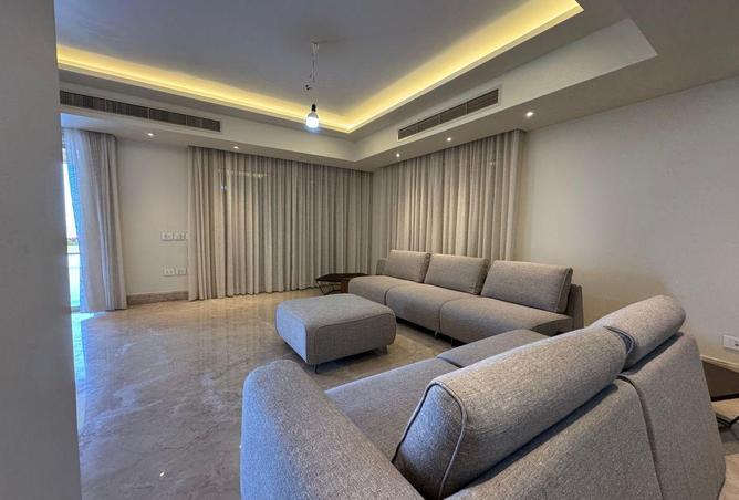 8643883 - صورة العقار 2