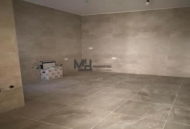 97993007 - Property Image 3