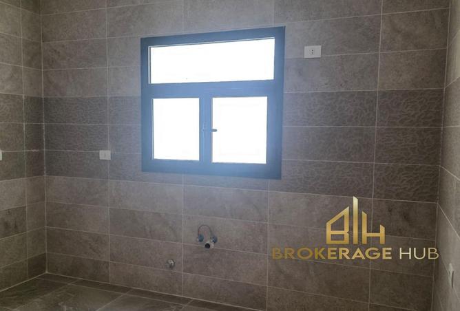 105169640 - Property Image 3