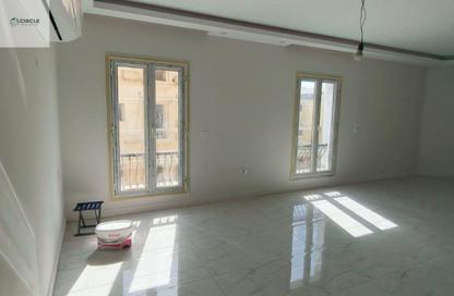 Villa - 5 Bedrooms - 4 Bathrooms for rent in Mountain View Hyde Park - 5th Settlement Compounds - The 5th Settlement - New Cairo City - Cairo