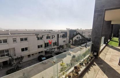 (بنتهاوس  (روف - 4 غرف نوم - 5 حمامات للايجار في ويست هيلز ريزيدنس - الطريق الدائري - مدينة 6 أكتوبر - الجيزة