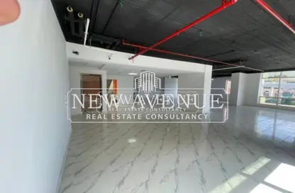 مساحات مكتبية - 4 غرف نوم - 3 حمامات للايجار في حى اسكان الجامعه الامريكية - كمبوندات التجمع الخامس - التجمع الخامس - مدينة القاهرة الجديدة - القاهرة