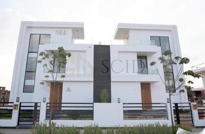 Twin House - 4 Bedrooms - 3 Bathrooms for sale in Nyoum mostakbal - Mostakbal City Compounds - Mostakbal City - Future City - Cairo