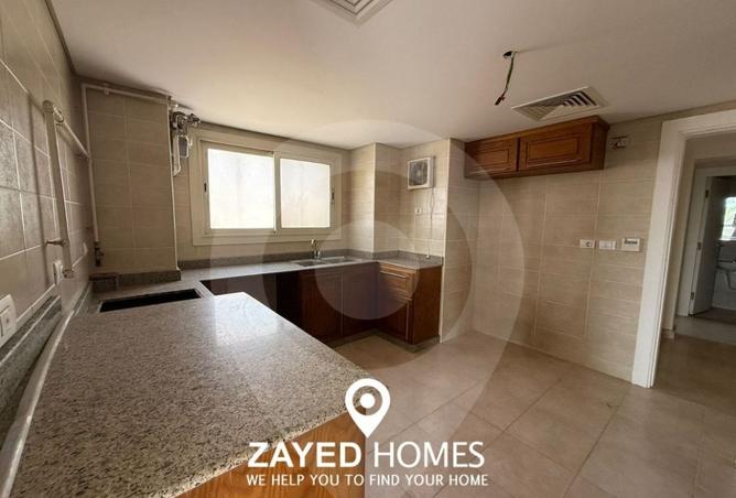 8488132 - Property Image 3