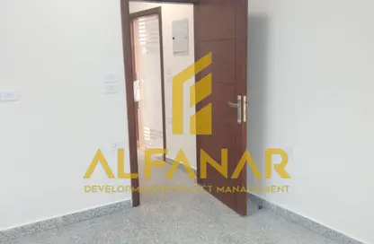 عيادة - 2 غرف نوم - 1 حمام للبيع في شارع الجزيرة - المستثمرين الجنوبية - مدينة القاهرة الجديدة - القاهرة